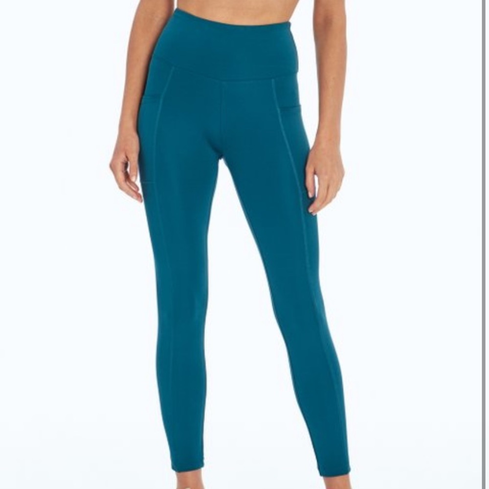 BALLY FITNESS STRETCHY SOFT LEGGING W POCKETS